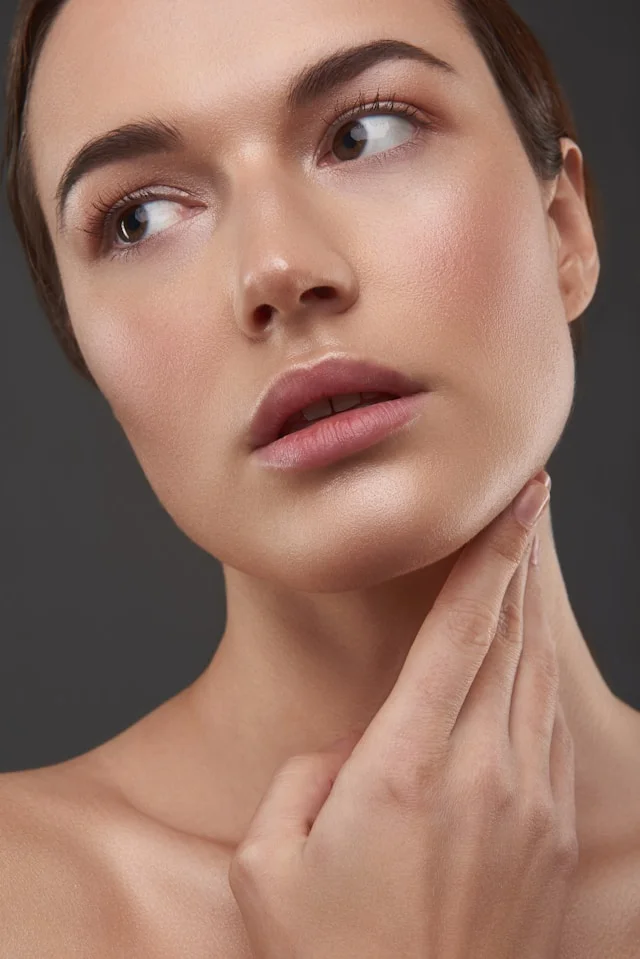 woman with Nefertiti Neck Lift