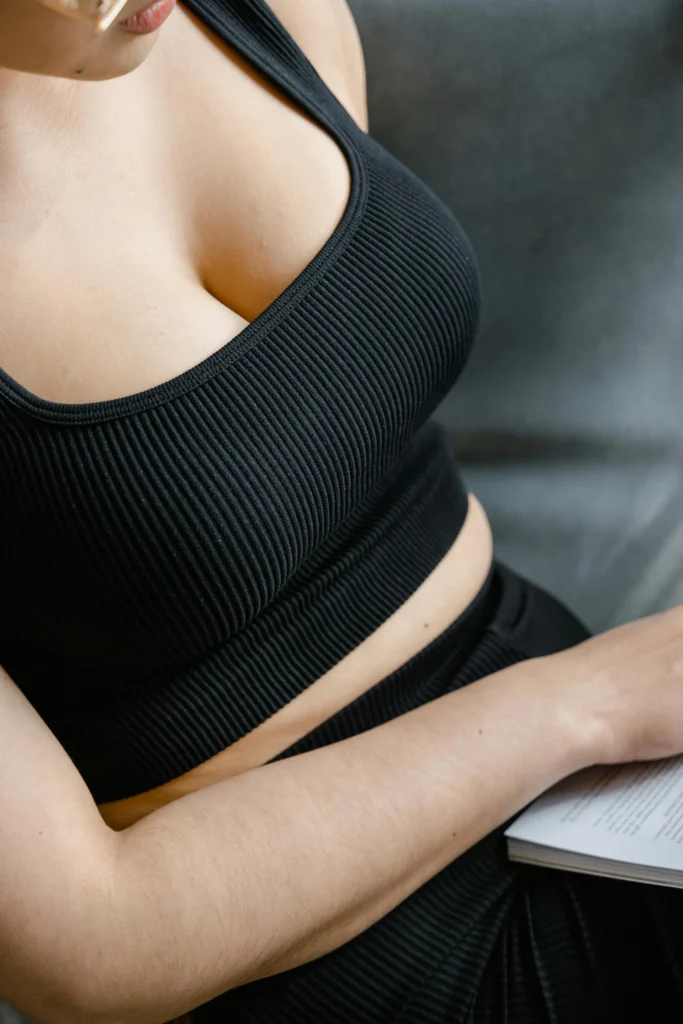 silicone vs saline implants