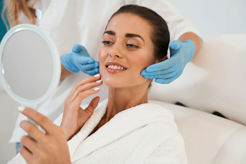 Image of consultation comparing botox injection and facelift results